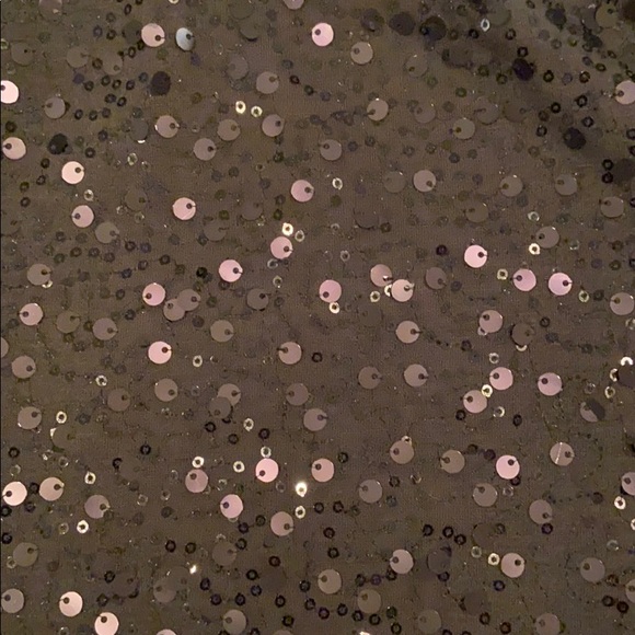 LUSH SEQUINED MINI SKIRT SMALL - Picture 2 of 4